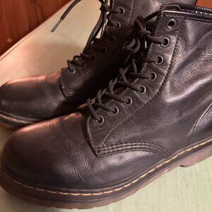Dr Doc Martens 1460 Black Leather Combat Grunge Boots US Mens 9 Womens 10